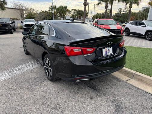 2021 Chevrolet Malibu FWD RS