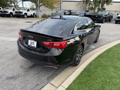 2021 Chevrolet Malibu FWD RS