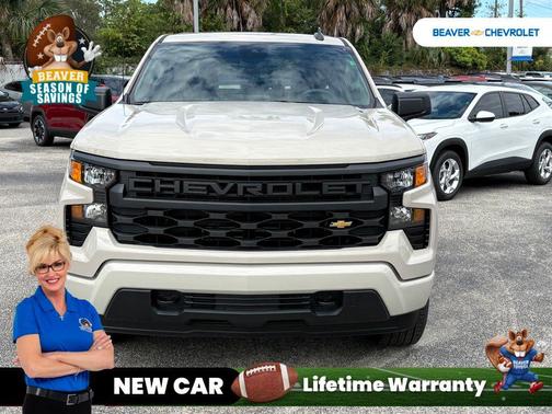 Summit White 2026 Chevrolet Silverado 1500 Custom