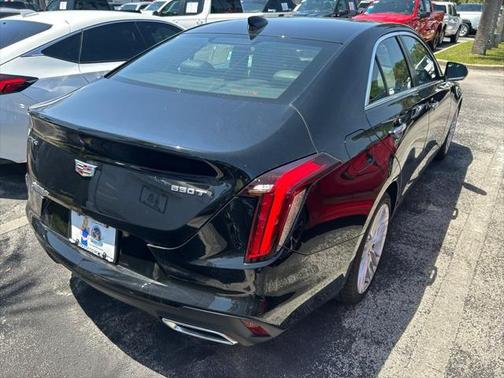 2024 Cadillac CT4 Premium Luxury