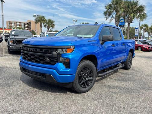 2025 Chevrolet Silverado 1500 Custom