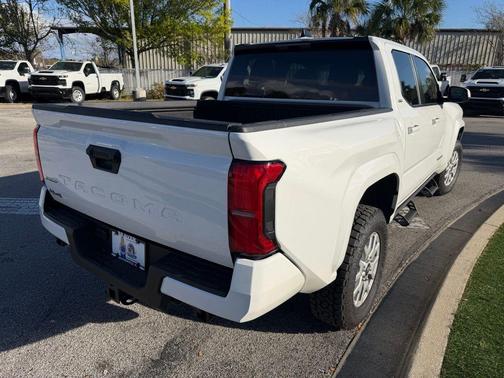 2024 Toyota Tacoma SR5
