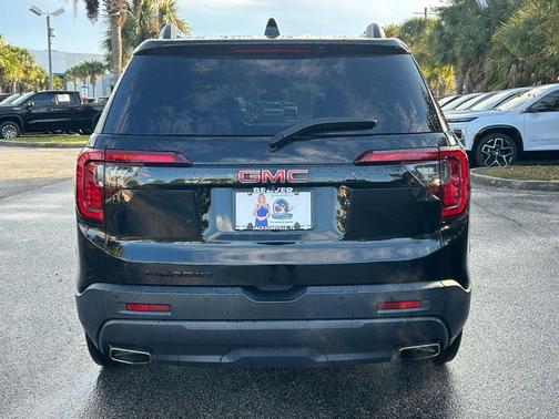 2022 GMC Acadia FWD SLE