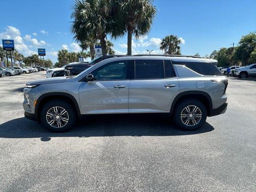 Sterling 2026 Chevrolet Traverse LT