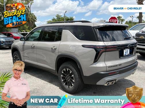 Sandstone Gray 2026 Chevrolet Traverse AWD Z71