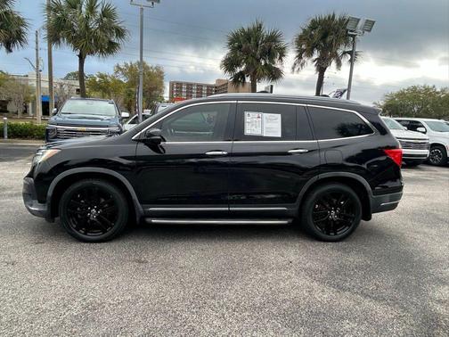 Black 2019 Honda Pilot Touring 8-Passenger