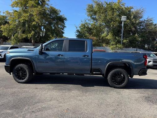 2026 Chevrolet Silverado 2500 LT