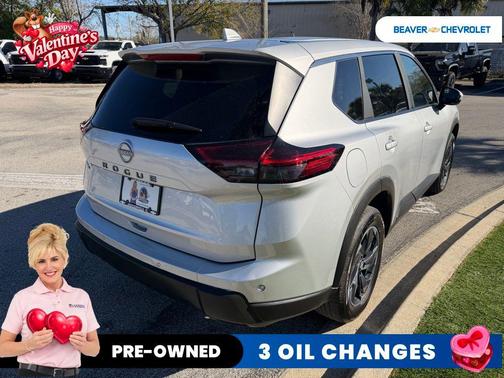 2025 Nissan Rogue SV