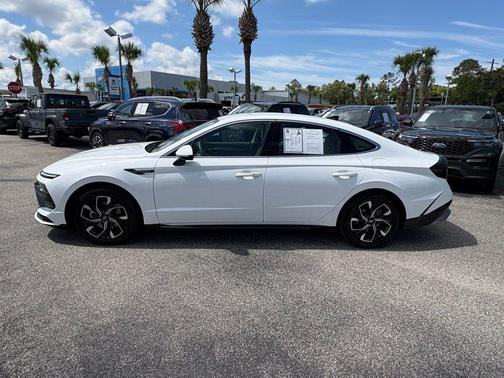 White 2024 Hyundai SONATA SEL