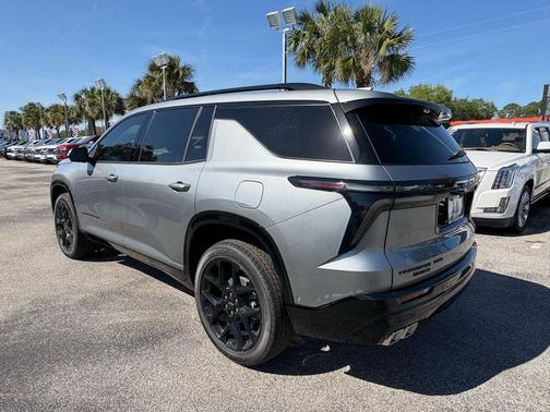 Sterling 2026 Chevrolet Traverse RS