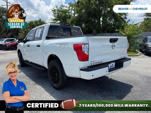 2024 Nissan Titan SV