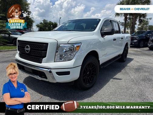 2024 Nissan Titan SV