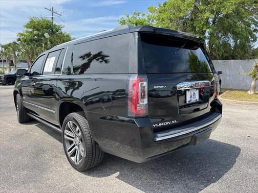 2020 GMC Yukon XL Denali