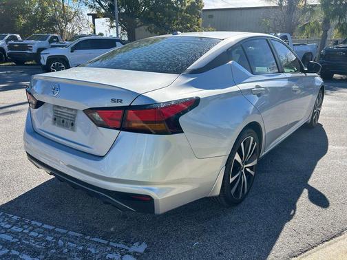 2019 Nissan Altima 2.5 SR