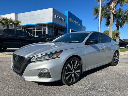 2019 Nissan Altima 2.5 SR