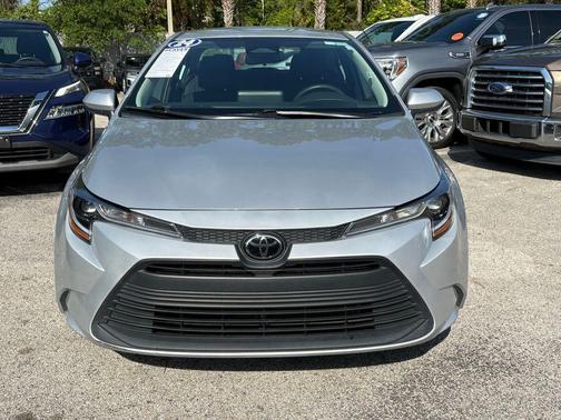 Classic Silver Metallic 2024 Toyota Corolla LE