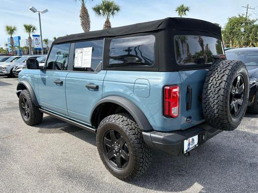 Area 51 2022 Ford Bronco Black Diamond