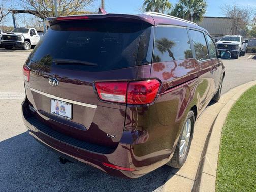 2016 Kia Sedona LX