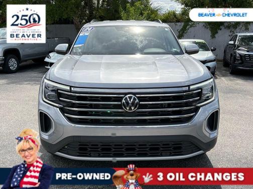 Silver Mist Metallic 2024 Volkswagen Atlas 2.0T SE w/Technology 4MOTION
