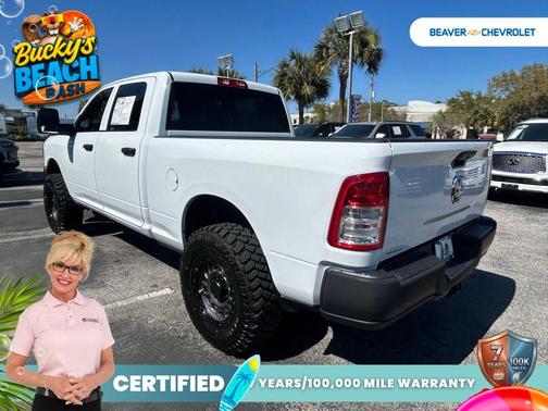 Bright White Clearcoat 2024 RAM 3500 Tradesman Crew Cab 4x2 6'4' Box