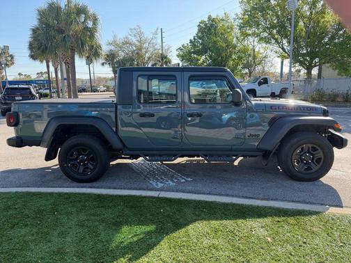 2024 Jeep Gladiator Sport