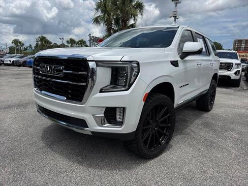 2023 GMC Yukon SLT