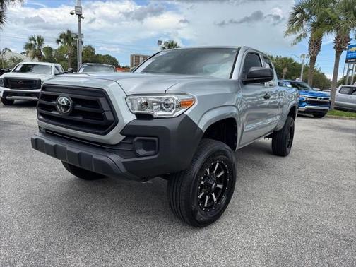 2022 Toyota Tacoma SR