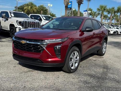 2025 Chevrolet Trax LS