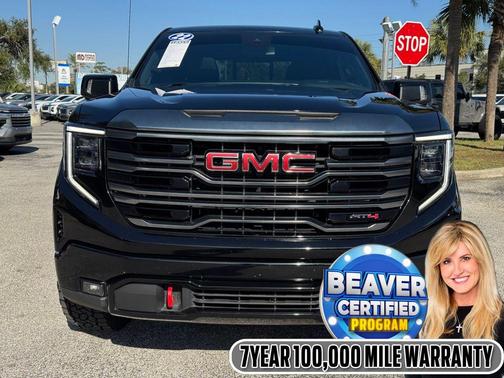 2022 GMC Sierra 1500 AT4