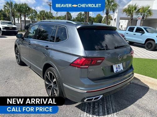 2022 Volkswagen Tiguan 2.0T SEL R-Line 4MOTION