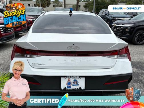 White 2024 Hyundai ELANTRA SEL