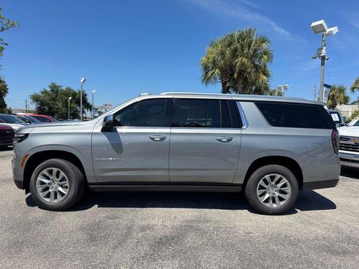 2025 Chevrolet Suburban Premier