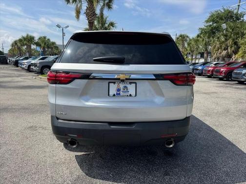 2022 Chevrolet Traverse LS