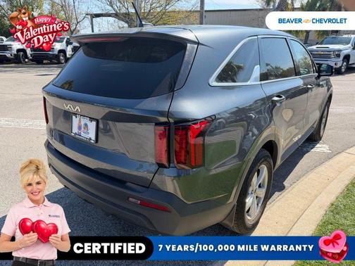 2023 Kia Sorento LX