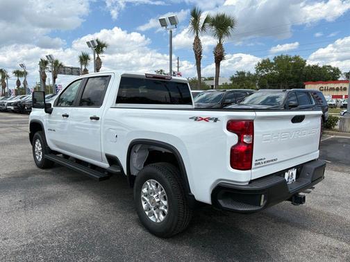 Summit White 2025 Chevrolet Silverado 2500 WT