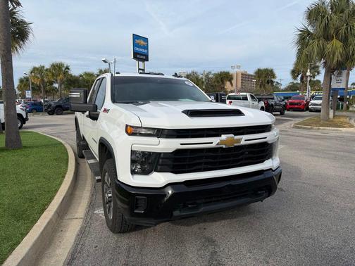 2024 Chevrolet Silverado 2500 Custom