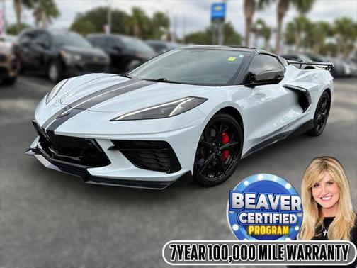 Ceramic White 2021 Chevrolet Corvette Stingray w/3LT