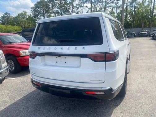 2023 Jeep Wagoneer L Series II 4x4