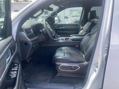 2023 Jeep Wagoneer L Series II 4x4