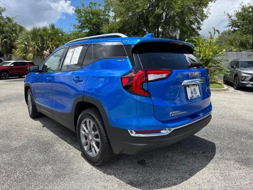 2024 GMC Terrain SLT
