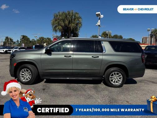 2023 Chevrolet Suburban LT