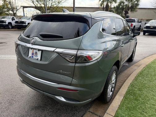 2023 Buick Enclave Avenir