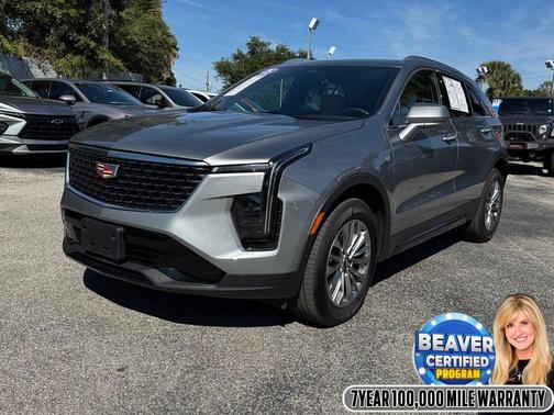 2025 Cadillac XT4 Premium Luxury