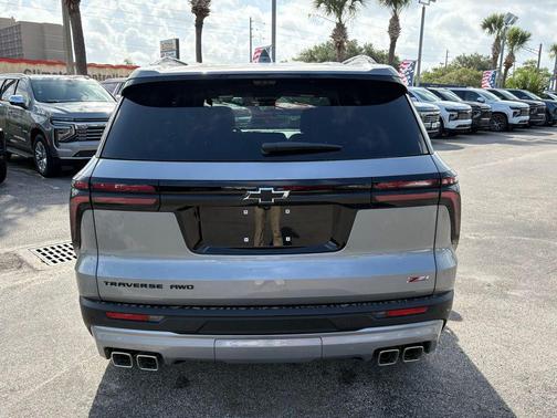 Sterling 2026 Chevrolet Traverse AWD Z71