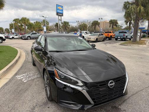 2023 Nissan Altima 2.5 SL