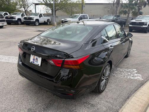 2023 Nissan Altima 2.5 SL