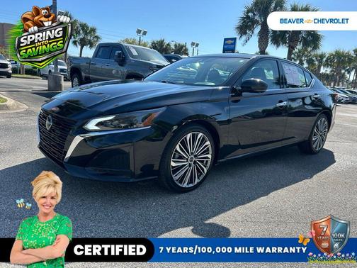 Super Black 2023 Nissan Altima 2.5 SL