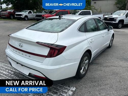 2023 Hyundai SONATA SE