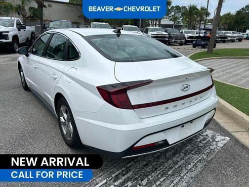 2023 Hyundai SONATA SE