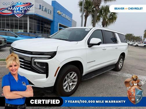Summit White 2025 Chevrolet Suburban LT